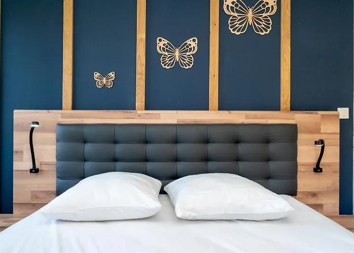 L'aubepine Au Bord Du Vue Directe Sur Le ,borne E A 20m *